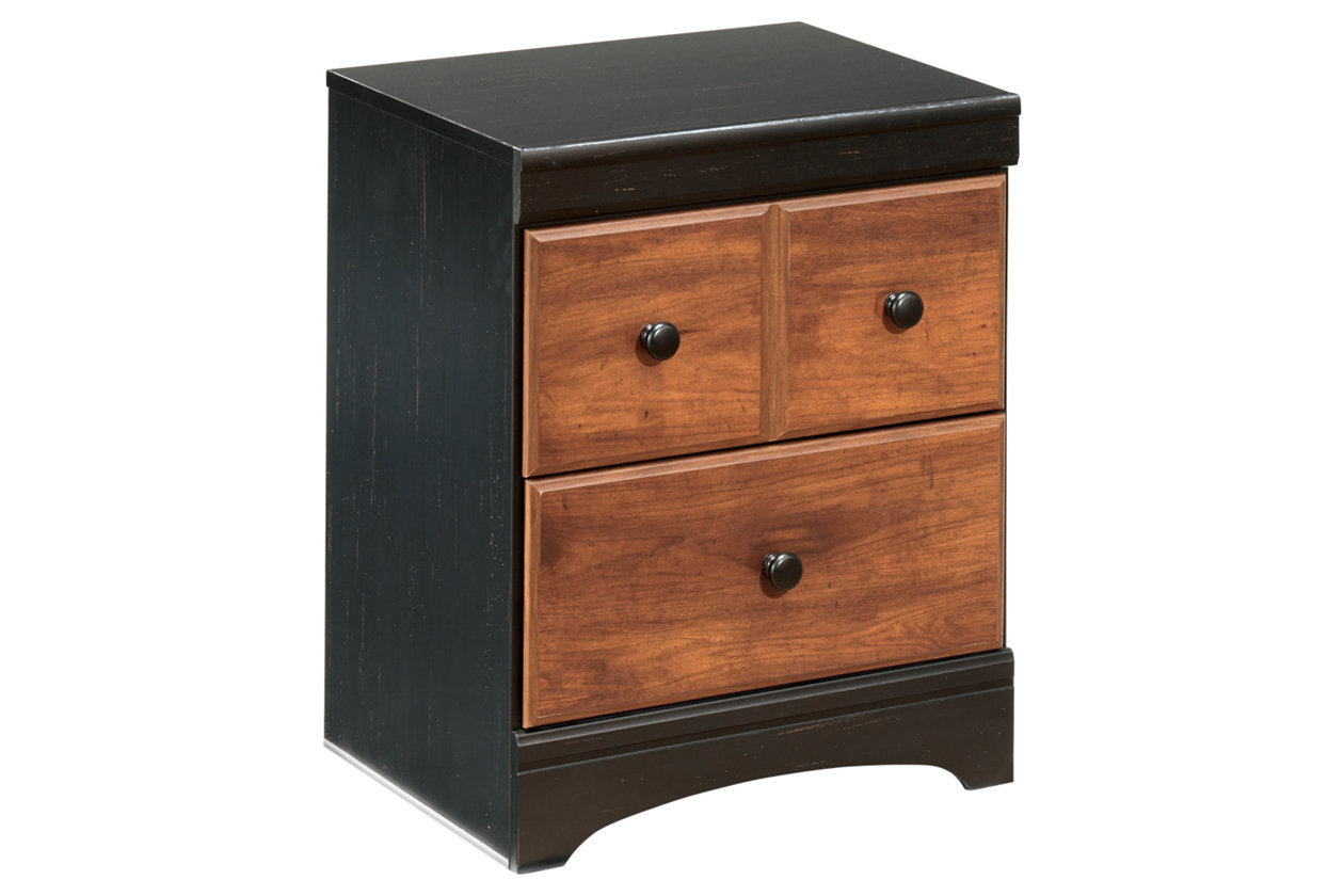 Aimwell 3 Drawer Nightstand (B136)