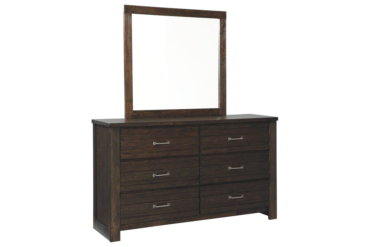 Darbry Dresser (B574)